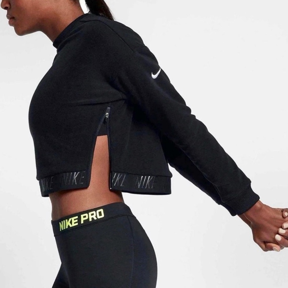 Nike polar fleece crop sweatshirt